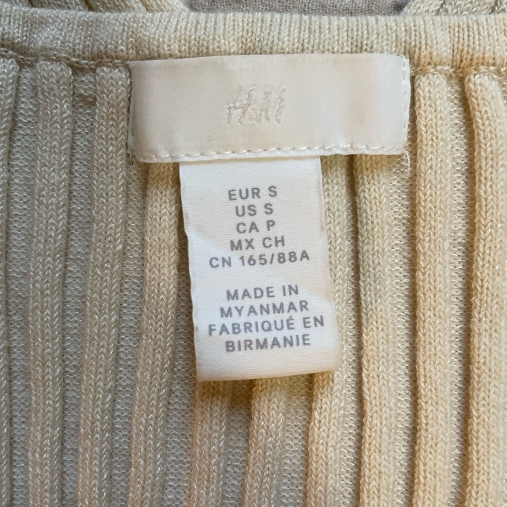 H&M Beige Ribbed Knit Top - Picture 3 of 4